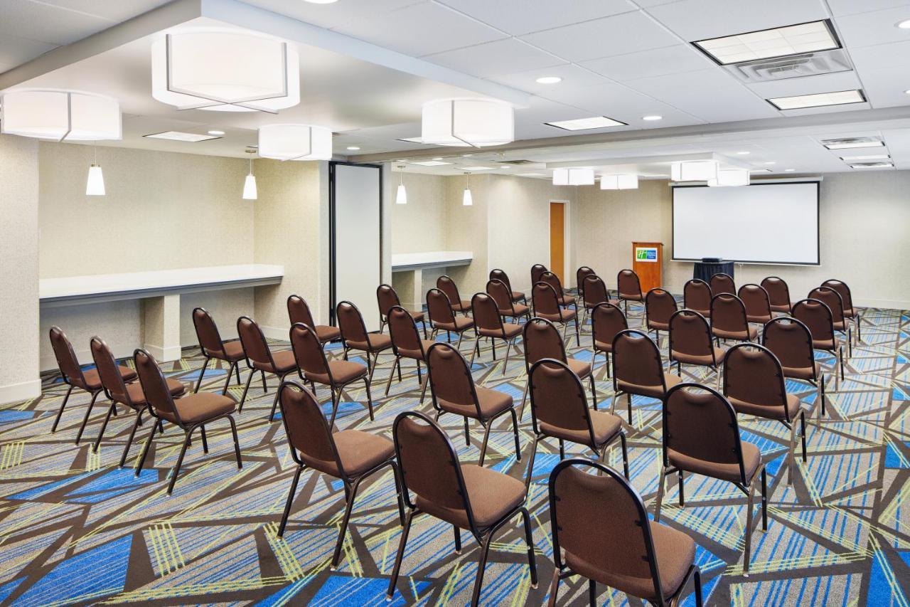 Holiday Inn Express & Suites Jacksonville South East - Medical Center Area By Ihg Exterior photo