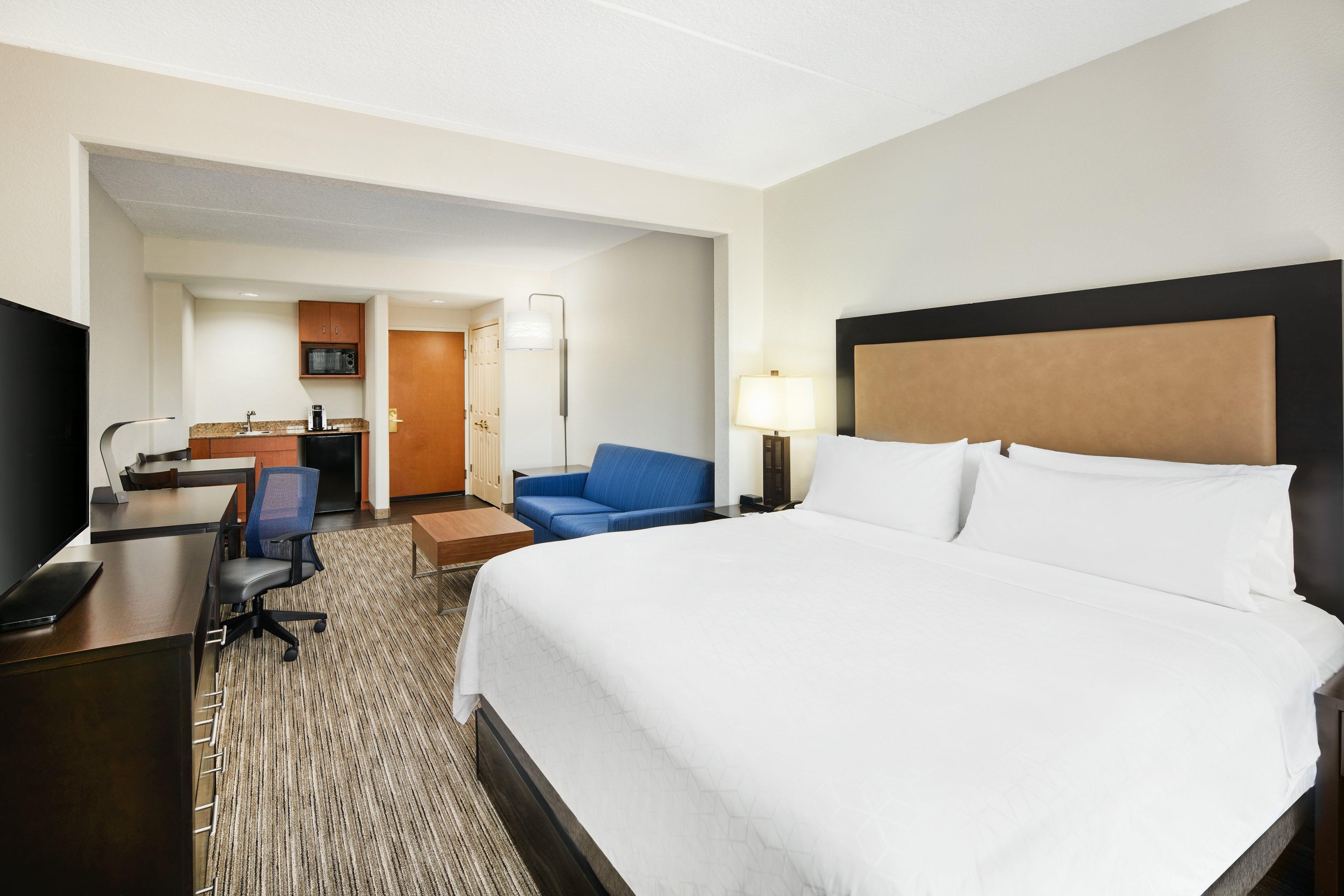 Holiday Inn Express & Suites Jacksonville South East - Medical Center Area By Ihg Exterior photo