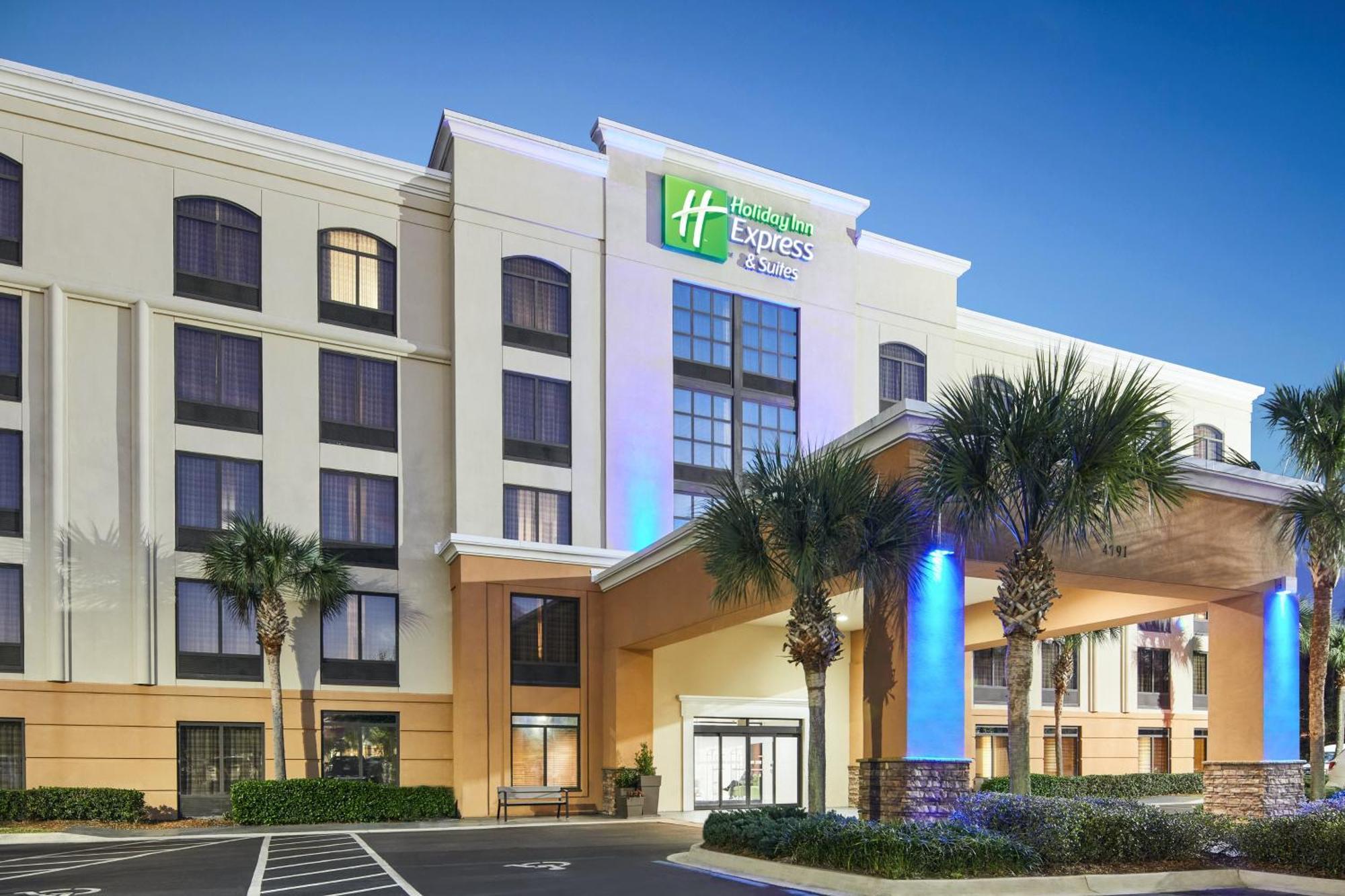 Holiday Inn Express & Suites Jacksonville South East - Medical Center Area By Ihg Exterior photo